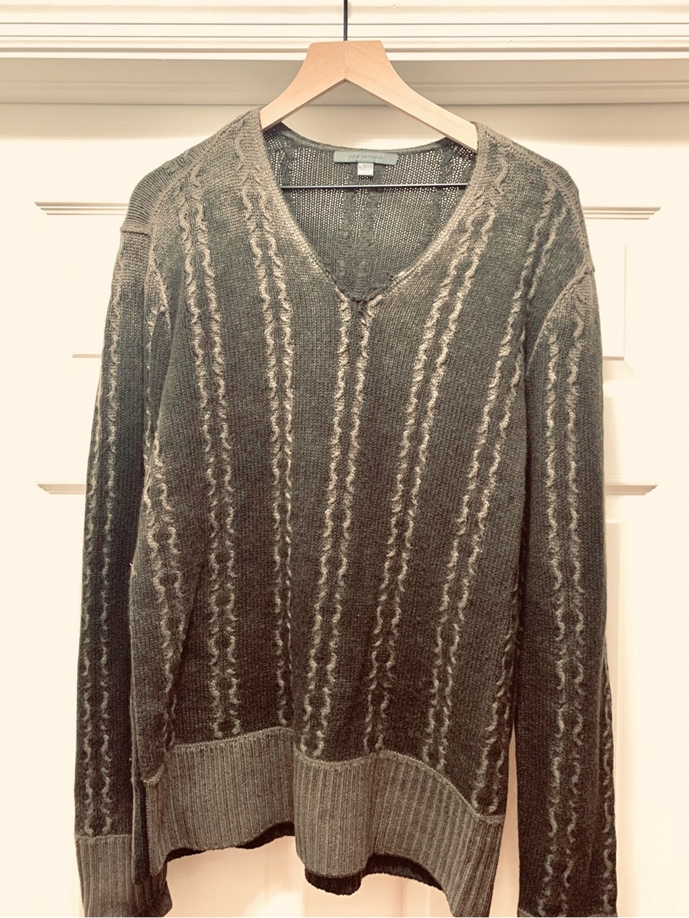 V-Neck Textured Stripe Sweater - Olive Green